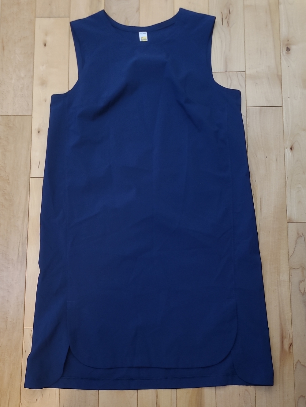 Lole Women's Size Small Classic Navy Sleeveless Shift Dress